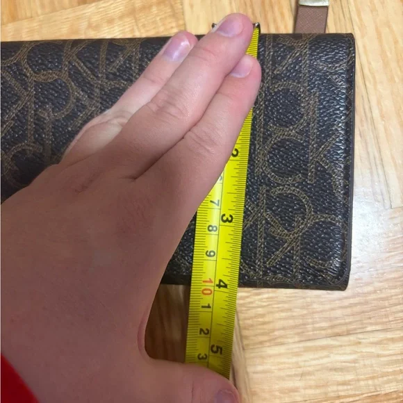 Calvin Klein Monogram Wallet - Picture 4 of 5